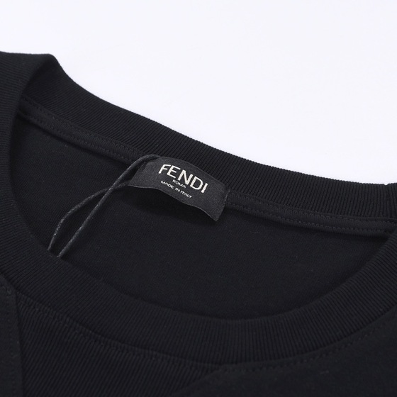 Tee Fendi 3 Strap Ss2022