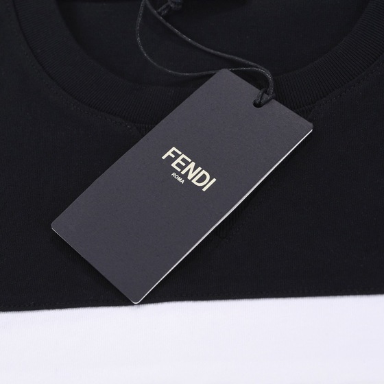Tee Fendi 3 Strap Ss2022