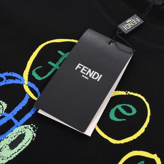 Tee Fendi Cartoon Black Ss2022
