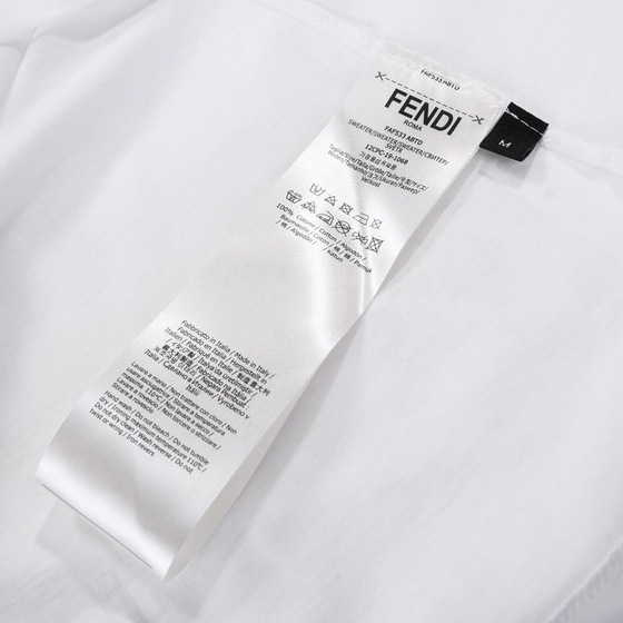 Tee Fendi Gentle White Ss2022