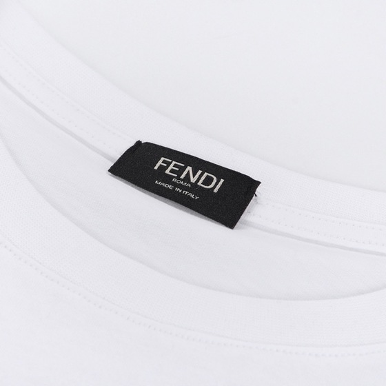 Tee Fendi Half Teddy White Ss2022