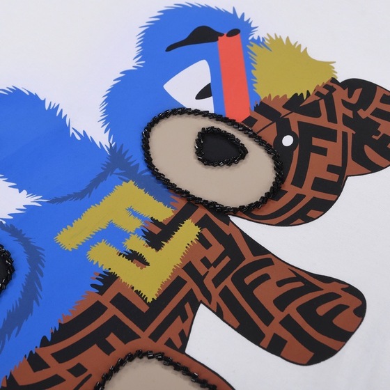 Tee Fendi Half Teddy White Ss2022