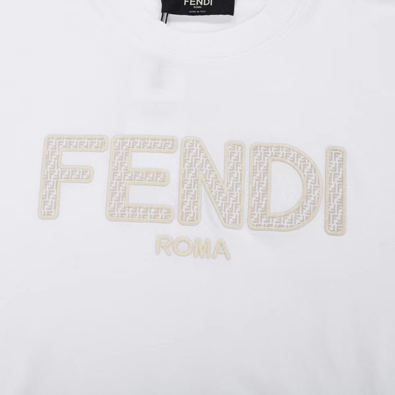 Tee Fendi Logo Basic White Ss2022
