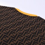 Tee Fendi Logo Monogram Ss2022