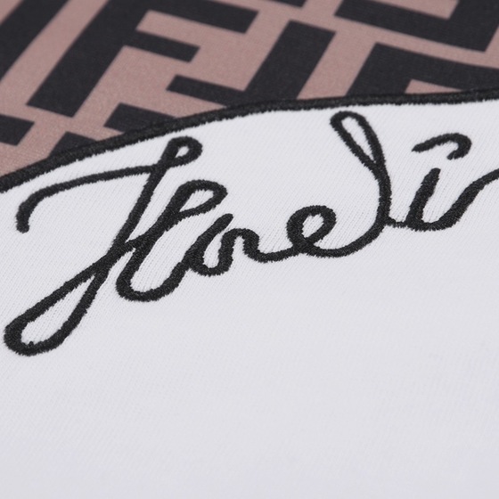 Tee Fendi Love White Ss2022