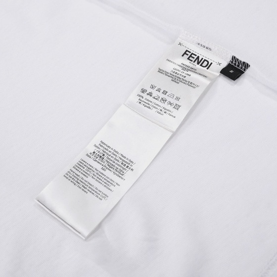 Tee Fendi Love White Ss2022