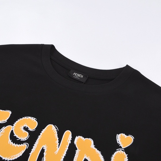 Tee Fendi Roma Font Black Ss2022