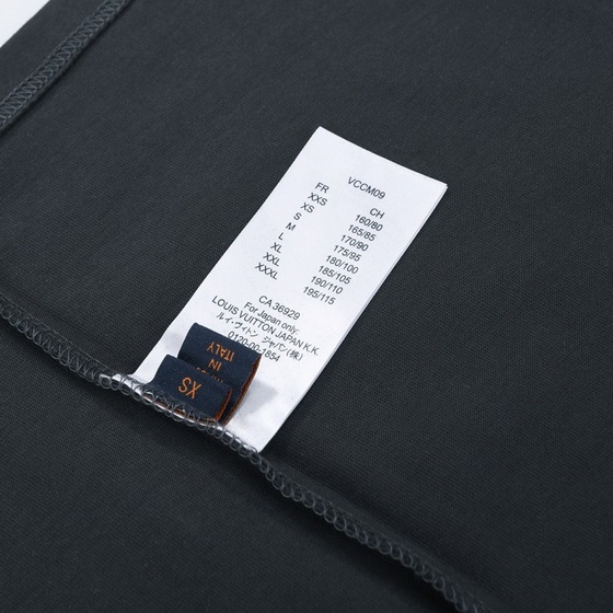 Tee Lv 3d Logo Gray Ss2022