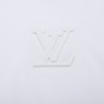 Tee Lv 3d Logo White Ss2022