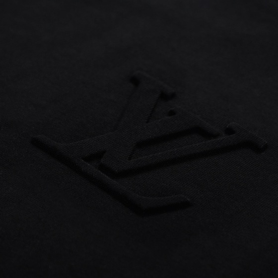 Tee Lv 3d Small Logo Black Ss2022