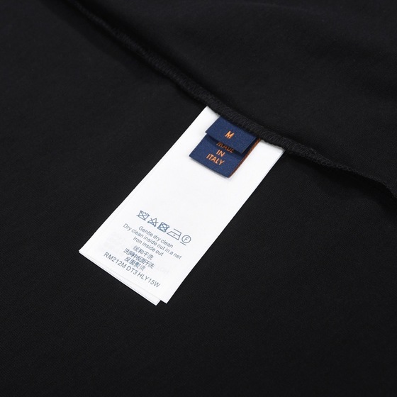 Tee Lv 3d Small Logo Black Ss2022