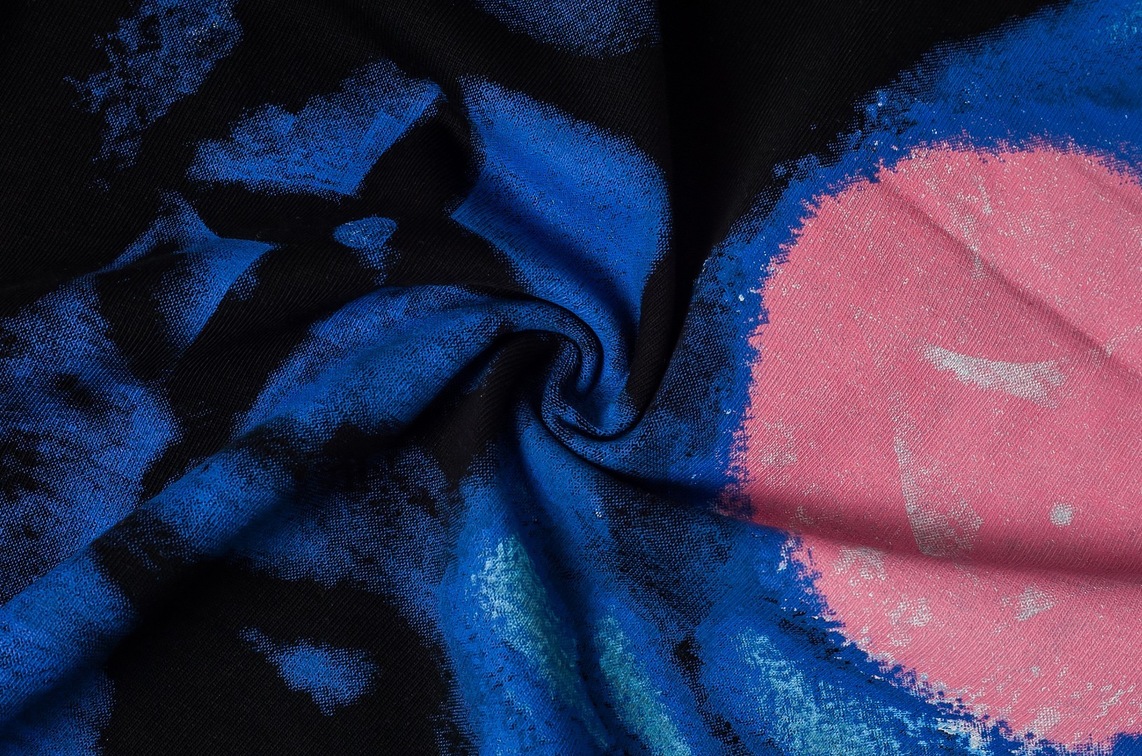 Tee Lv Iillumination Blue Ss2022
