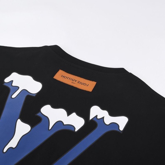 Tee Lv Kick Flip Black Ss2022