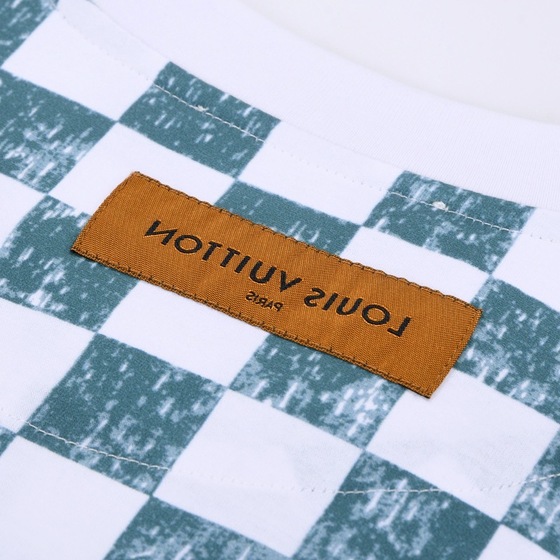 Tee Lv Marque Deposee Green