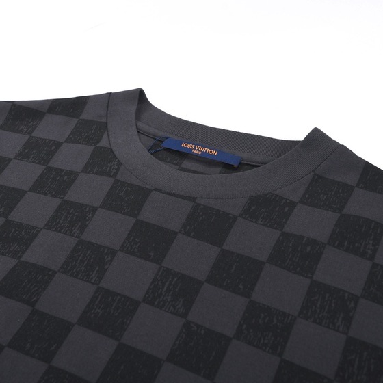 Tee Lv Marque Deposee