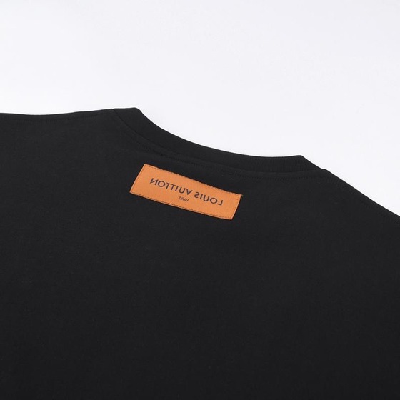 Tee Lv Oval Black Ss2022