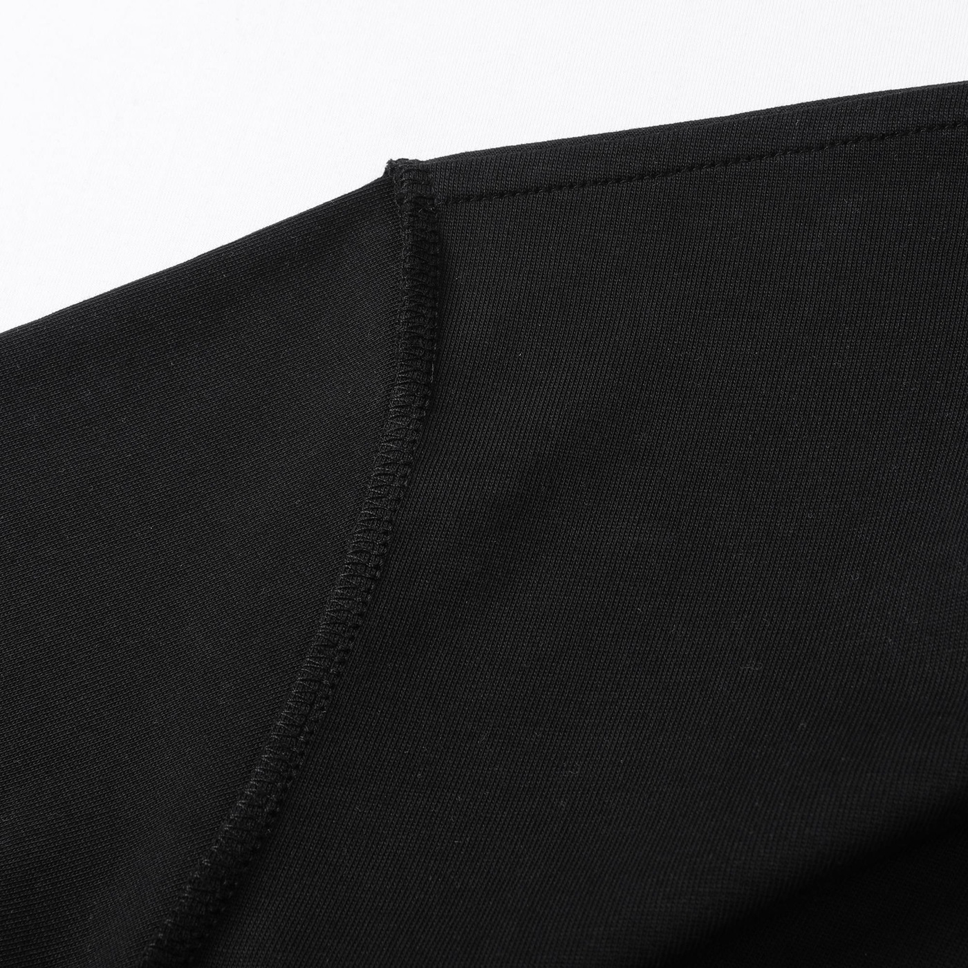 Tee Lv Posee Black Ss2022