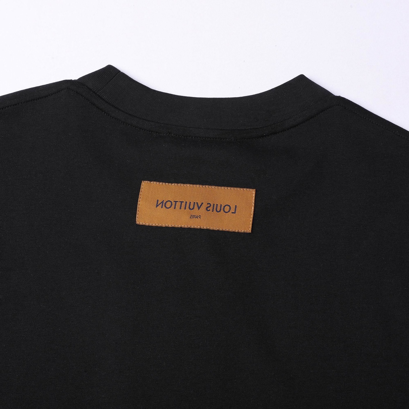 Tee Lv Posee Black Ss2022