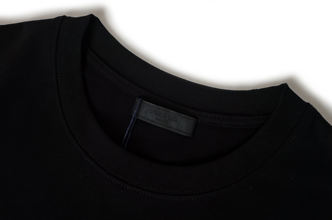 Tee Prada Small Logo Black Ss2022