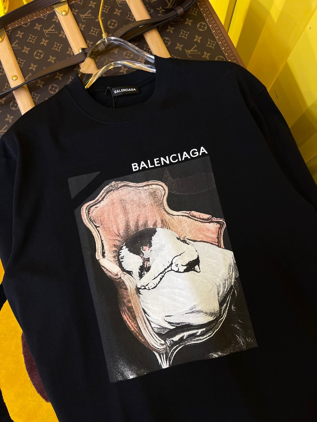 Tee Balenciaga Cat Black Ss2022