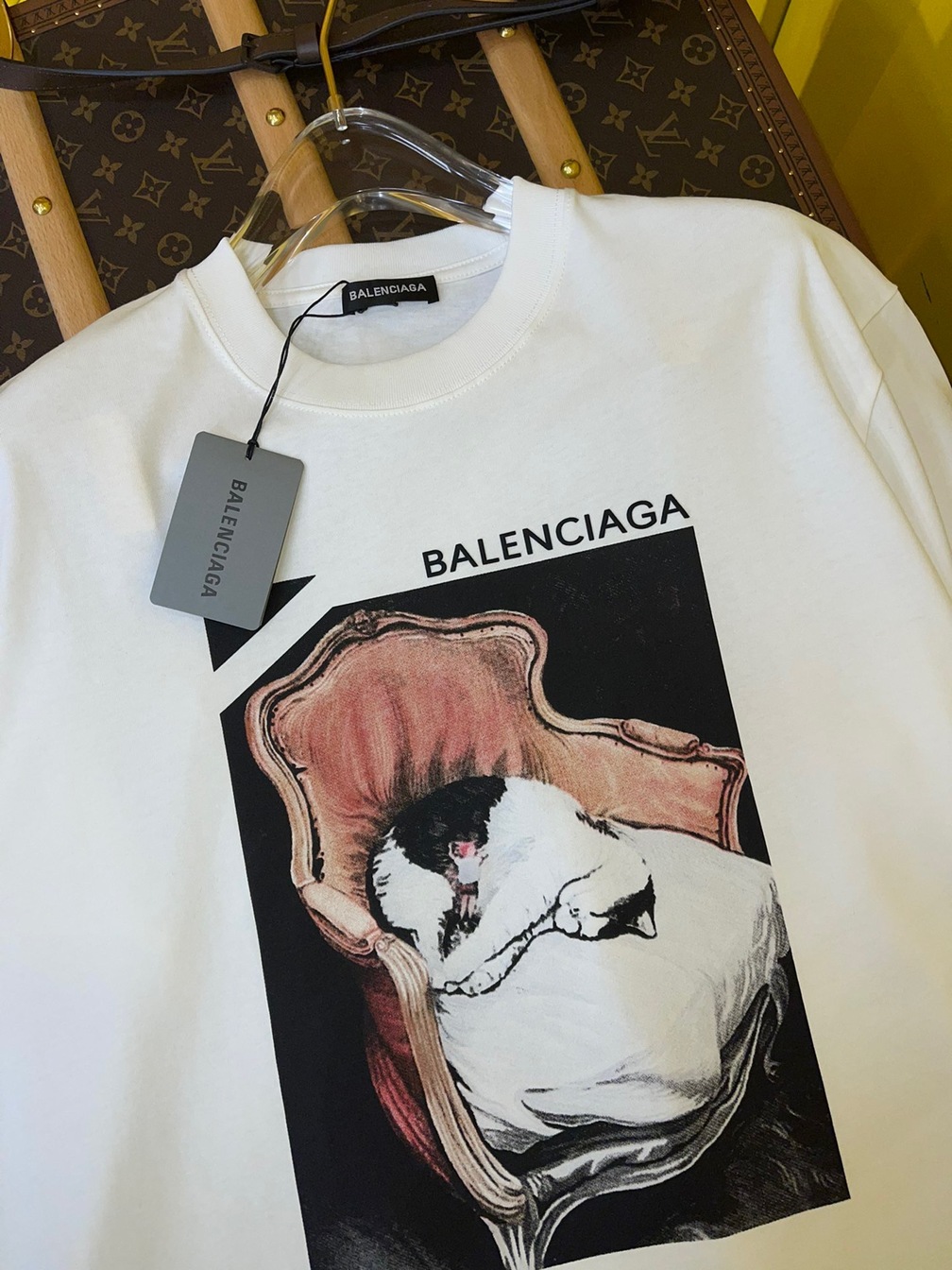 Tee Balenciaga Cat White Ss2022
