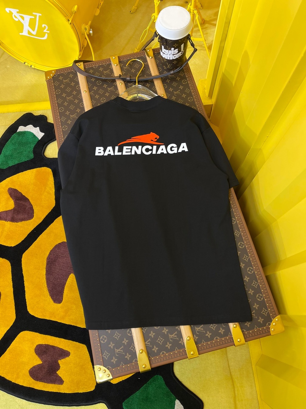 Tee Balenciaga Tiger Run Black Ss2022