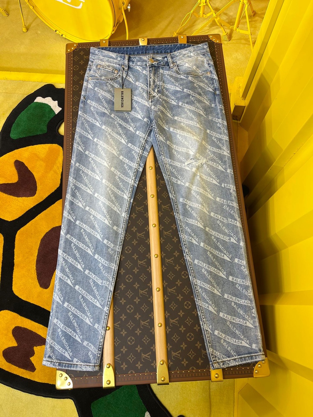 Jean D G Tripe Logo Banner Ss2022