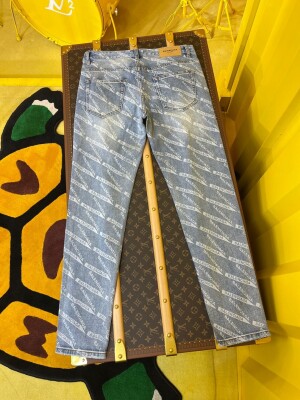 Jean D G Tripe Logo Banner Ss2022