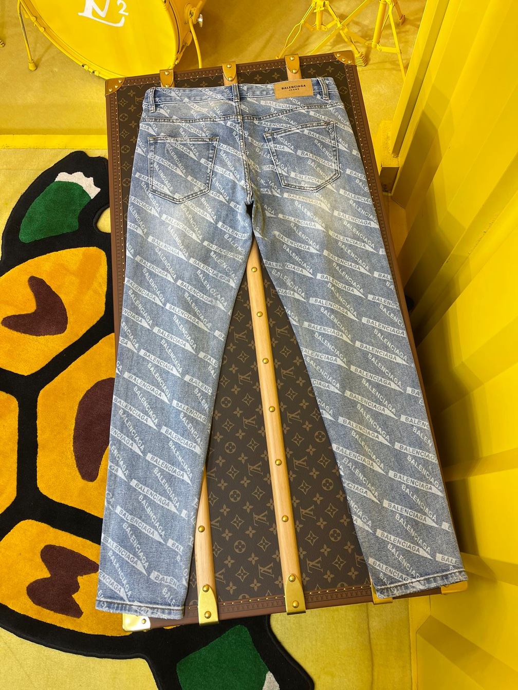 Jean D G Tripe Logo Banner Ss2022