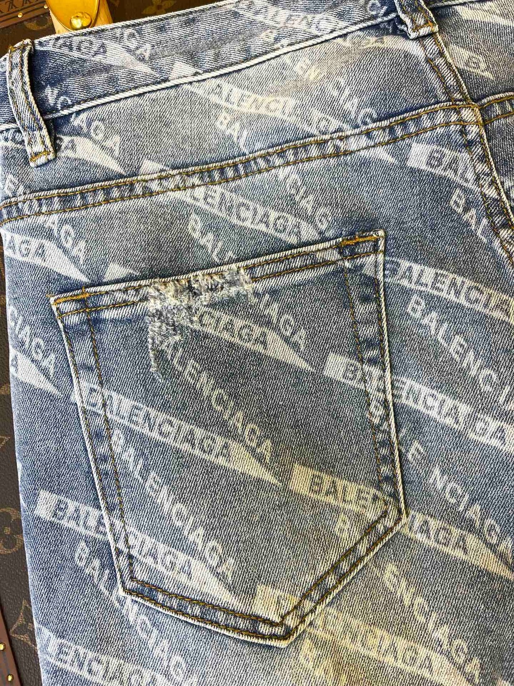 Jean D G Tripe Logo Banner Ss2022