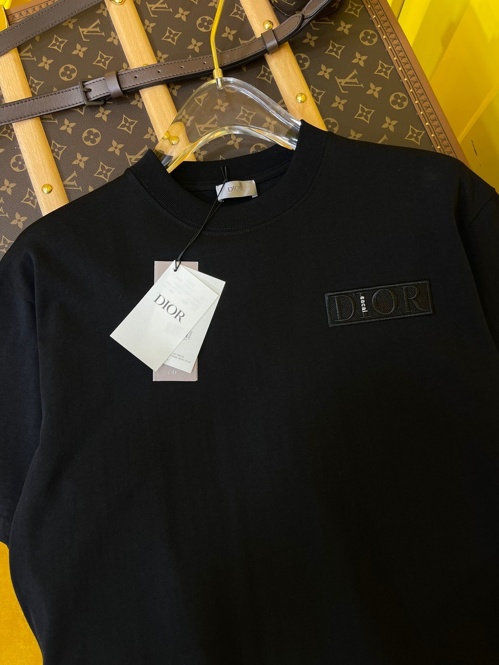 Tee Dior Sacai Black Ss2022