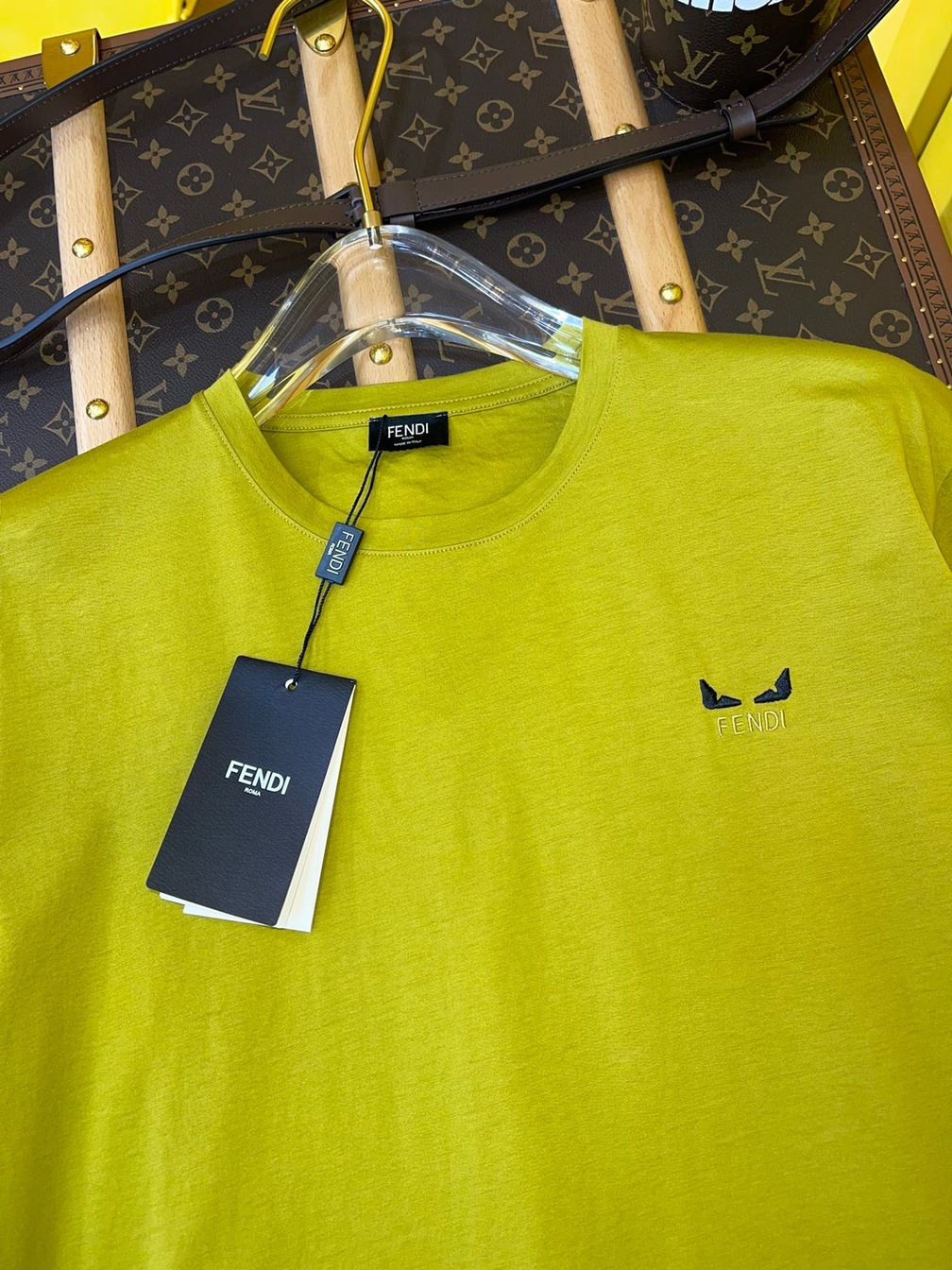 Tee Fendi Logo Eyes Yellow Ss2022