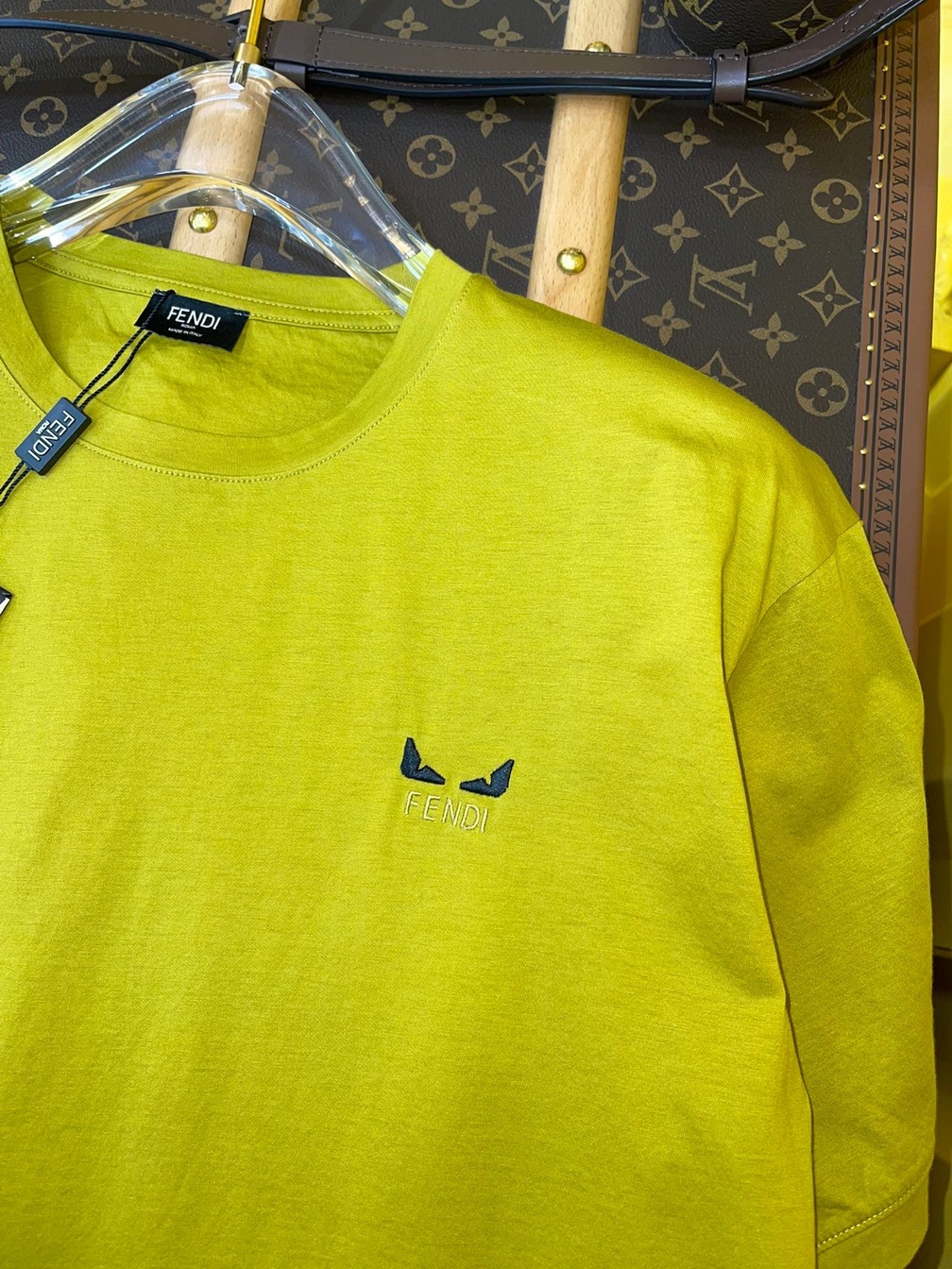 Tee Fendi Logo Eyes Yellow Ss2022
