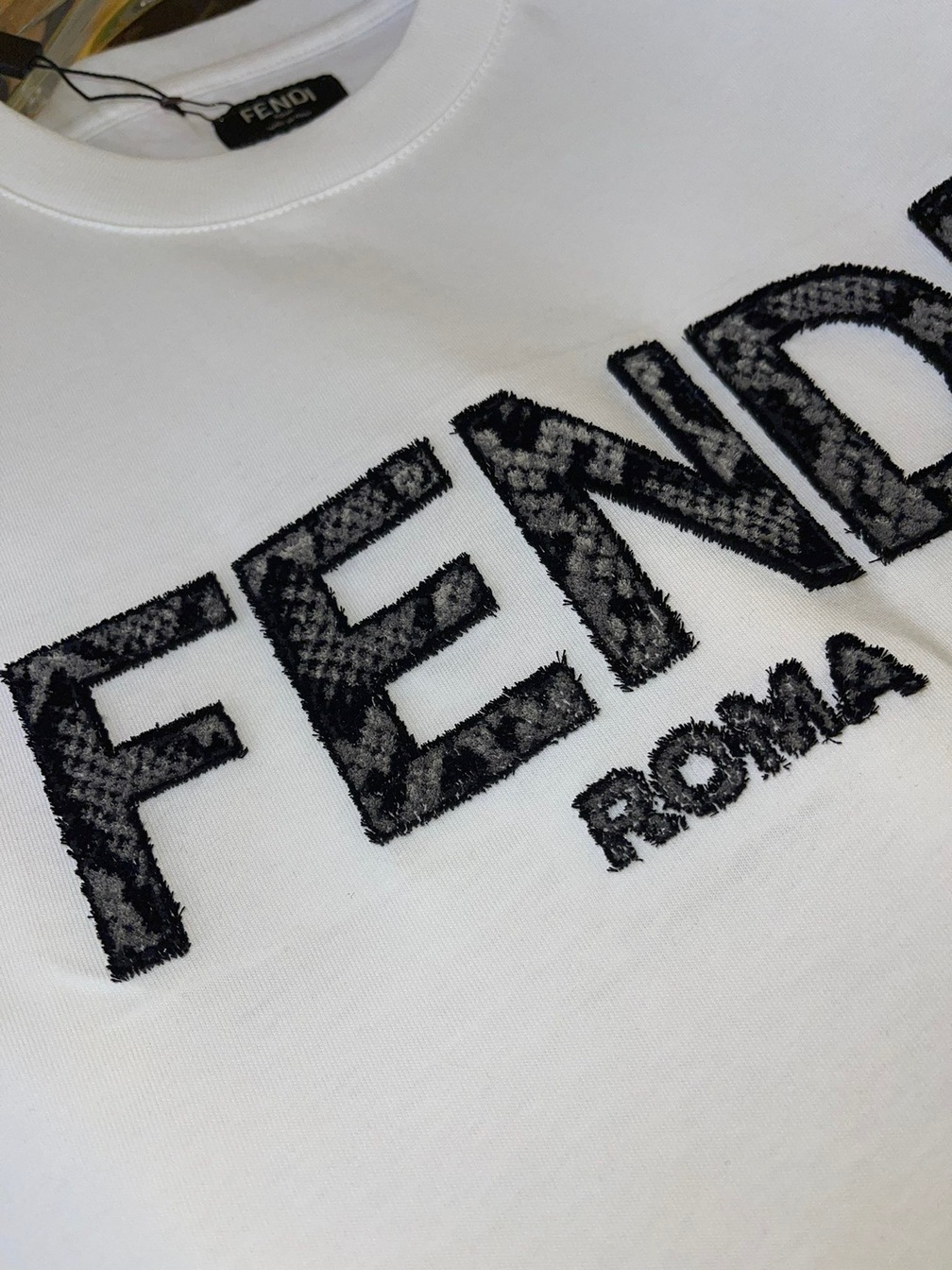 Tee Fendi White Snake Ss2022