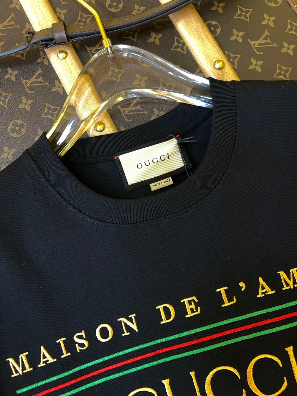 Tee Gucci Fake Logo New Black Ss2022