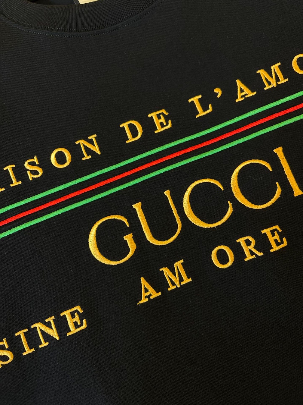 Tee Gucci Fake Logo New Black Ss2022