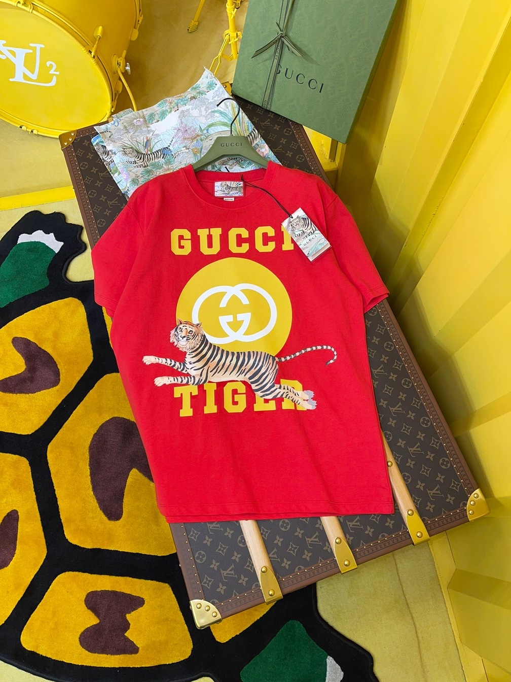 Tee Gucci Tiger Run Red Ss2022