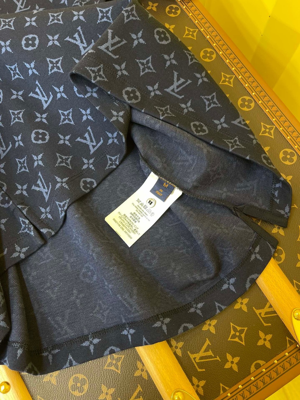 Polo Lv Monogram Navy Blue Ss2022