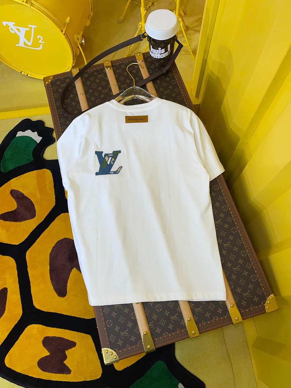 Tee Lv Earth White Ss2022