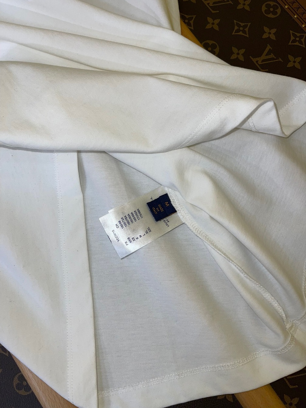 Tee Lv Earth White Ss2022