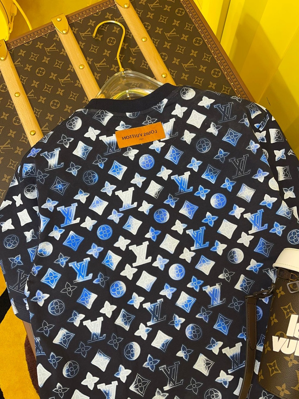 Tee Lv Mono Blue Black Ss2022
