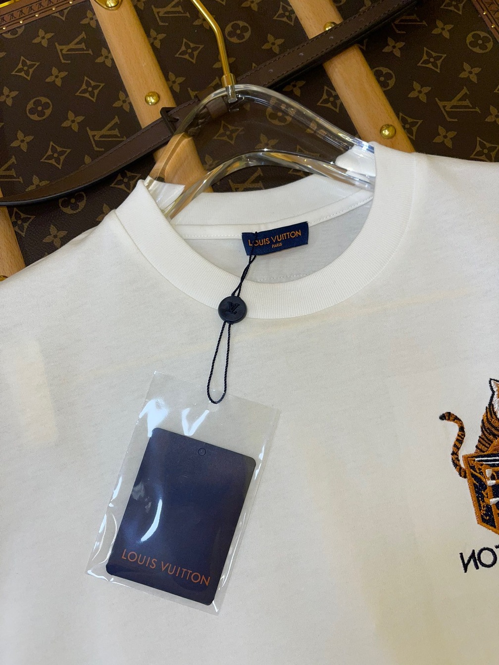 Tee Lv Tiger Treasure White Ss2022