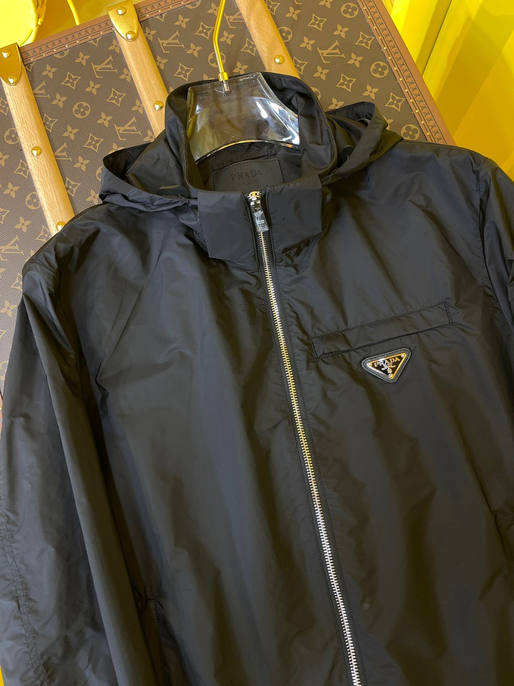 Jacket Prada Black Zip Ss2022