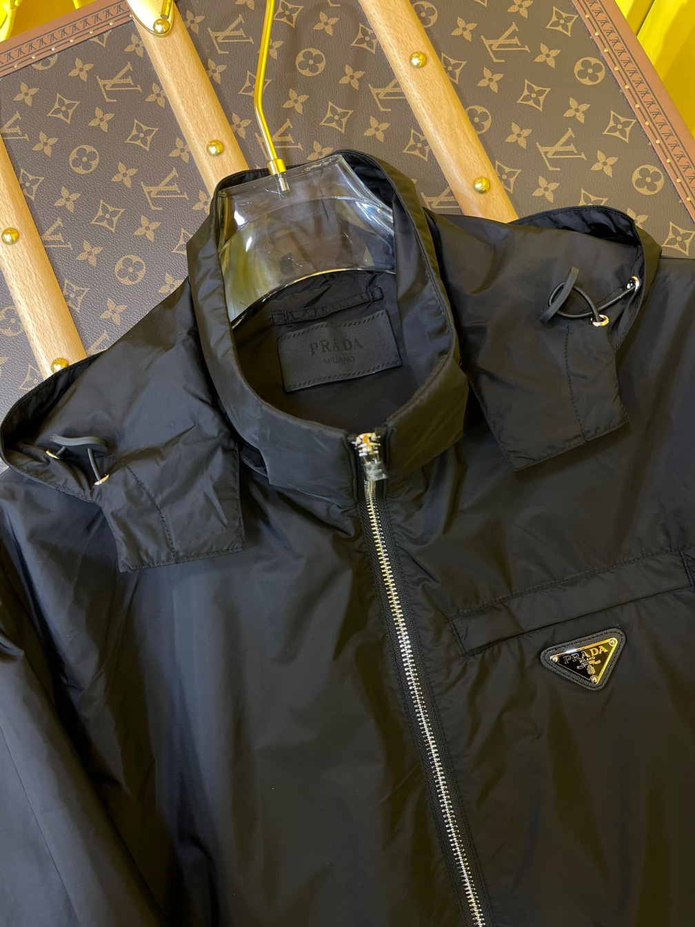 Jacket Prada Black Zip Ss2022