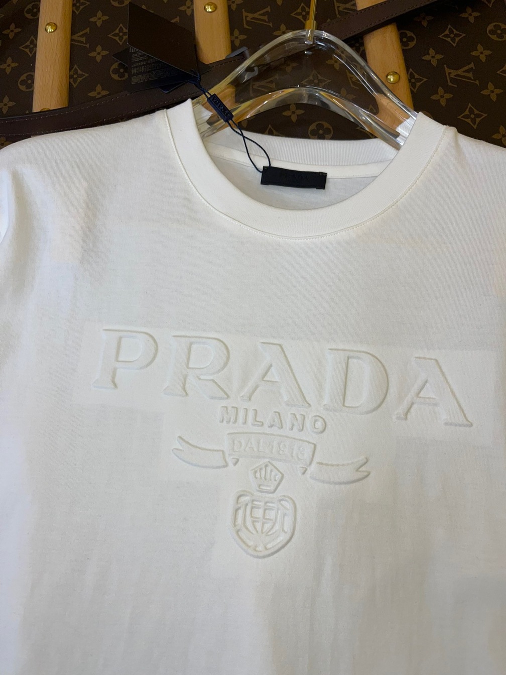 Tee Prada Logo 3d White Ss2022