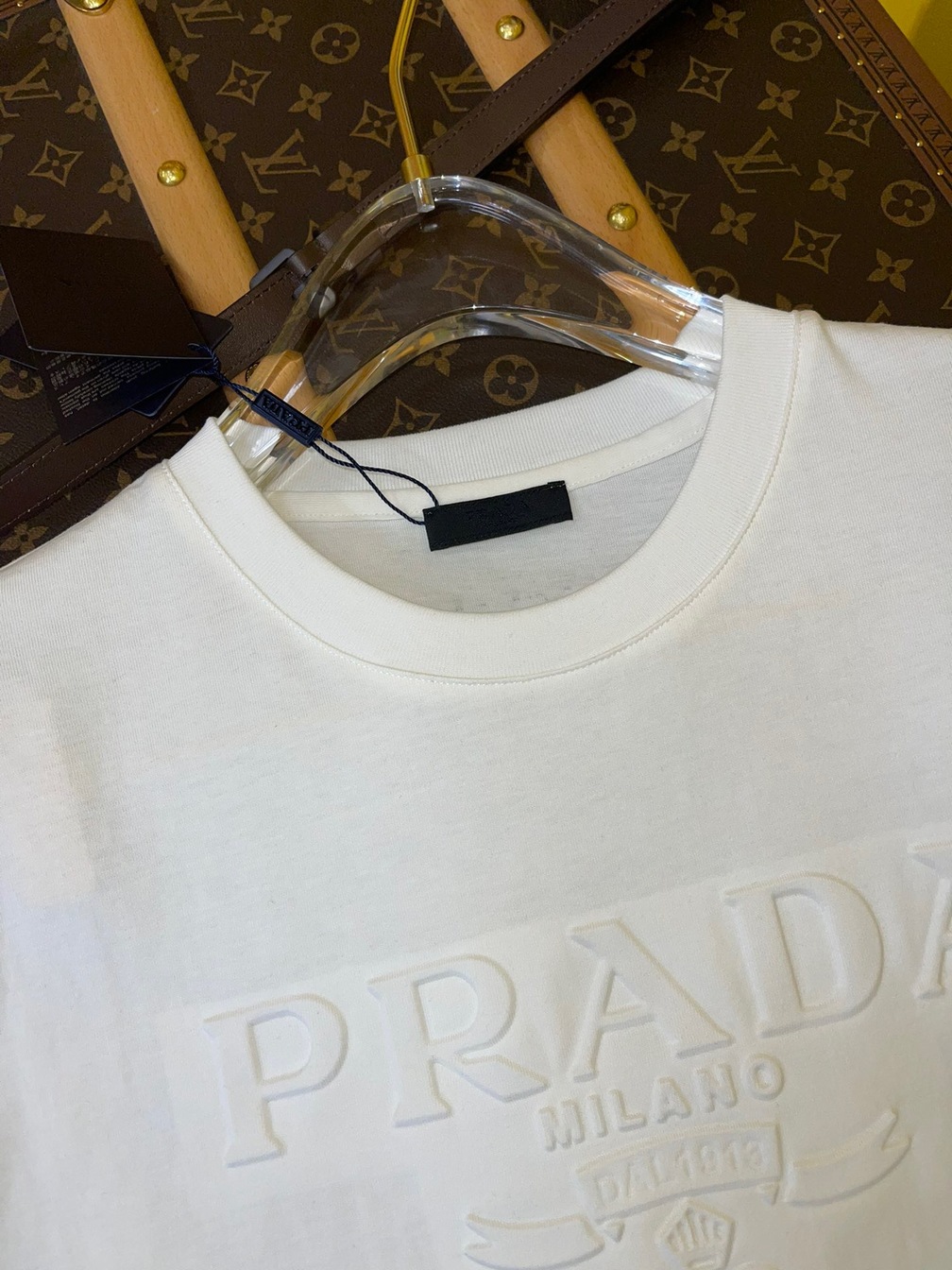 Tee Prada Logo 3d White Ss2022