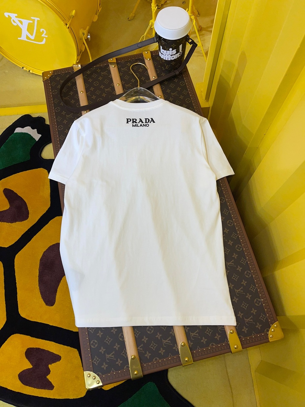 Tee Prada Logo 3d White Ss2022