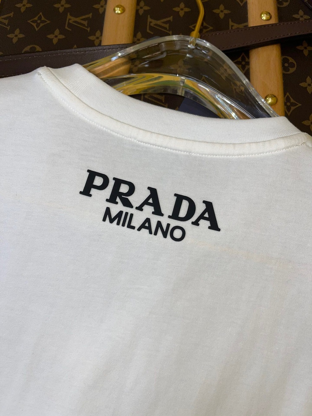 Tee Prada Logo 3d White Ss2022