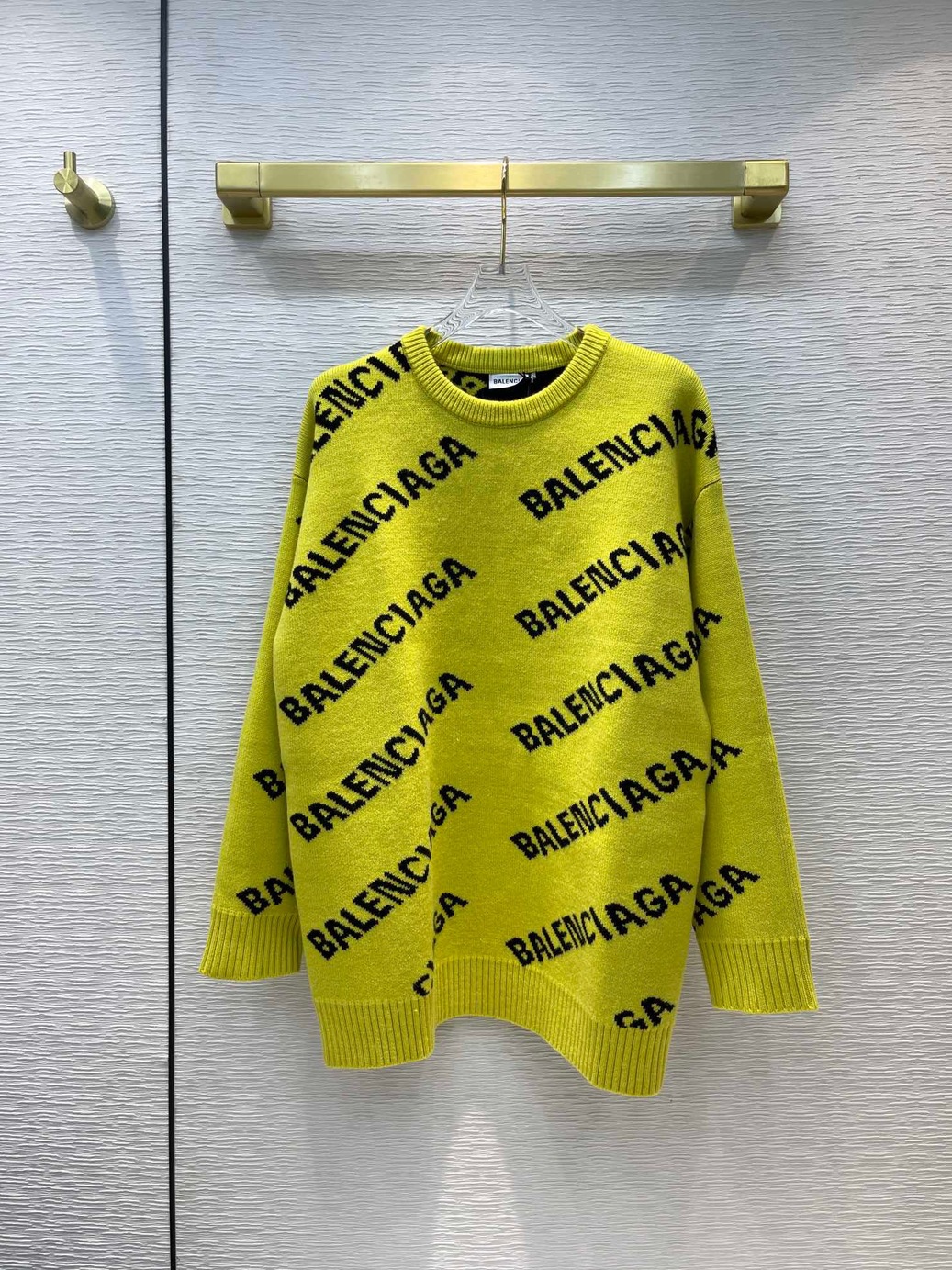 Sweaters Len Balen Hoa Tiet Logo