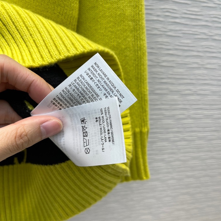 Sweaters Len Balen Hoa Tiet Logo